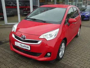 Toyota Verso-S 1.33 Club + AHK