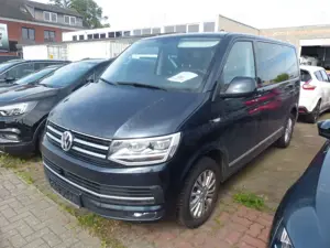 Volkswagen T6 Multivan 2.0 TDI DSG Klimaautomatik Teilleder Navi Rückfahrtkamera AHK