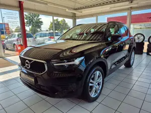 Volvo XC40 2WD Klima Sitzheizung Navi PDC Alufelgen