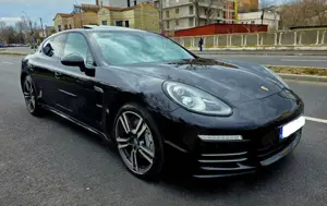 Porsche Panamera 4S Executive PDK