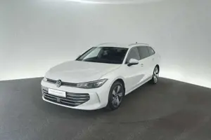 Volkswagen Passat Variant 1.5 eTSI DSG Business AHK Navi