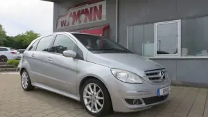 Mercedes-Benz B 200 Sports Tourer Turbo