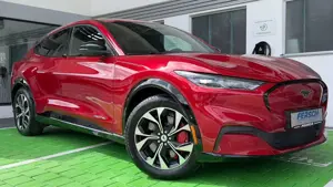 Ford Mustang Mach-E BEV Standart Range Automatik Allrad m. Navigationssystem Ford SYNC, vielen Assis