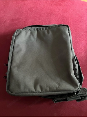 Rucksack Crossover Diagonal mit sehr vielen Fächern