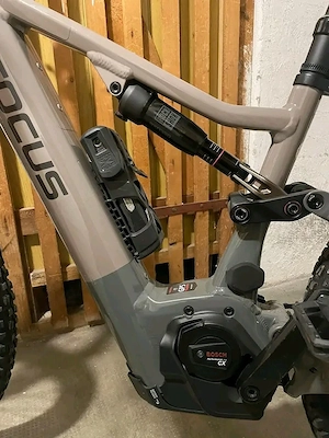 FOCUS E-mountainbike 
