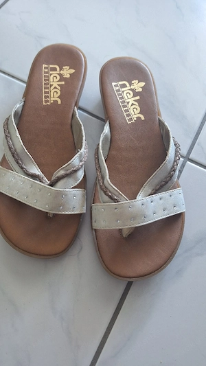 Neue Zehenschuhe  Zehentrenner Rieker Gr 38