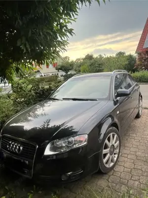 Audi A4 A4 Avant 3.2 FSI quattro tiptronic