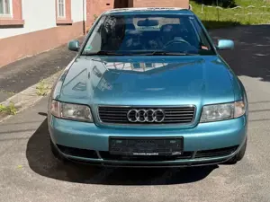 Audi A4 B5 2.4 V6 Automatik / Klima / Youngtimer