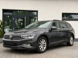 Volkswagen Passat Busi 1.5 TSI DSG ACC+LED+RFK+NAVI+WINTER