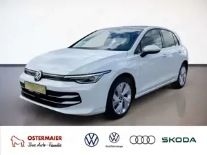 Volkswagen Golf VIII STYLE 1.5eTSI 204PS DSG HYBRID ACC.5J-G.KAMER