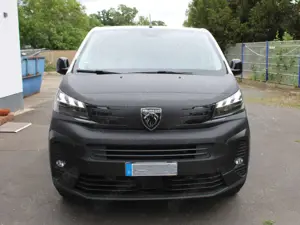 Peugeot Traveller