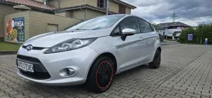 Ford Fiesta Trend 1.2 Benziner 82 Tüv Neu 1 Jahre Garantie
