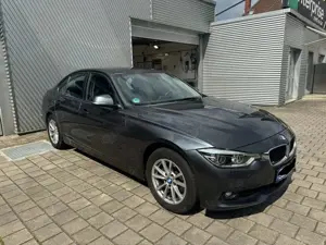 BMW 318 318i Aut.