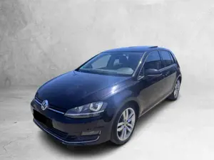 Volkswagen Golf VII Lim. Highline PANO-NAVI-XENON-VOLLLEDER
