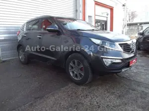 Kia Sportage 2,0 CRDi Spirit  AHK, Navi, Leder