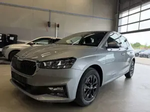 Skoda Fabia 1.0TSI Classic SHZ Kamera Alu 5J.Garantie