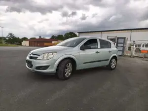 Opel Astra H 1,8 benzine