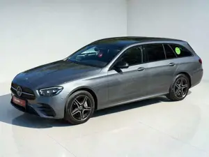 Mercedes-Benz E 300 de T AMG Line*4Matic*PANO*1Hand*NIGHT-PAKET