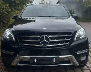 Mercedes-Benz ML 250 BlueTEC 4MATIC 7G-TRONIC Amg Paket