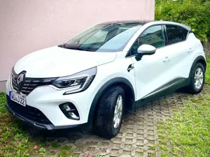 Renault Captur „INITIALE“ Paris