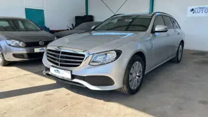 Mercedes-Benz E 220 E T-Modell E 220 d