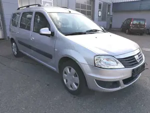 Dacia Logan Laureate Tüv 2028/07 Sitz/AHK/Klima
