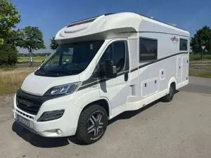 Caravans-Wohnm Carthago C-Tourer T 143 LE