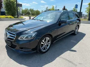 Mercedes-Benz E 300 BlueTec Hybrid Avantgarde