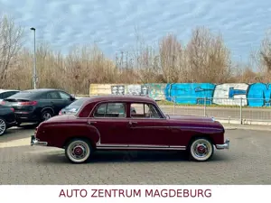 Mercedes-Benz 220 S 220 OLDTIMER*6ZYL.* TOP GEPFLEGT Bild 5