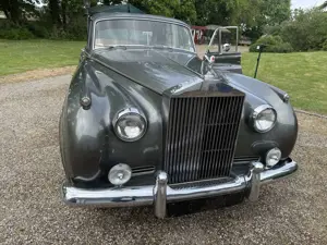 Rolls-Royce Cloud Silver Cloud 11