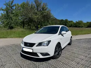 SEAT Ibiza Ibiza SC 1.4 8-fach bereift Zahnriemen neu top Zus