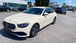 Mercedes-Benz E 200 d Limousine.Avantgarde .Kamera .Navi.Sitzh