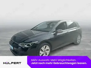 Volkswagen Golf 1.5 eTSI STYLE KAMERA ACC CARPLAY LED+