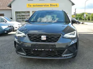 SEAT Arona FR Automatik Navi Kamera Sitzheizung ankl. Spiegel