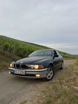 BMW 520 520i