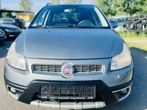 Fiat Sedici 2.0 Multijet 16V Emotion, TÜV und KD neu Bild 2