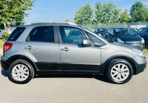 Fiat Sedici 2.0 Multijet 16V Emotion, TÜV und KD neu Bild 4