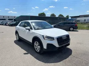 Audi Q2 30 TDI/Keyless Go/Navi/LED