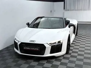 Audi R8 Spyder 5.2 FSI quattro*KW*20 Zoll BBS*Tausch*