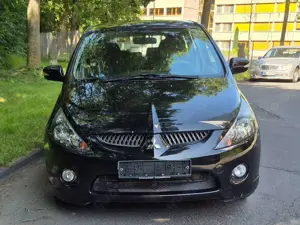Mitsubishi Grandis Grandis 2.4 Intense