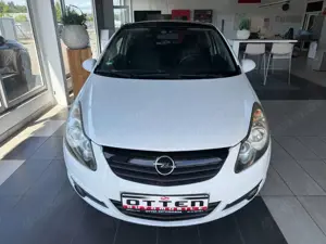 Opel Corsa D Color Edition