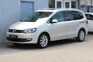 Volkswagen Sharan 2.0TDI Highline Automatik+Navi+Standhzg