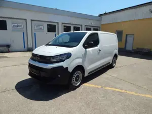 Opel Vivaro Basis M (L2)*1.HAND*8000 TKM*SITZH*KAMERA*SORTIMO**