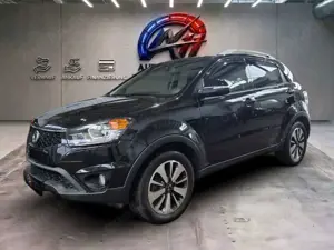 SsangYong Korando 2.0 KAMERA/NAVI/4 x SHZ/ LEDER/ DAB/18"