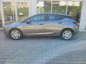 Opel Astra Edition Start/Stop