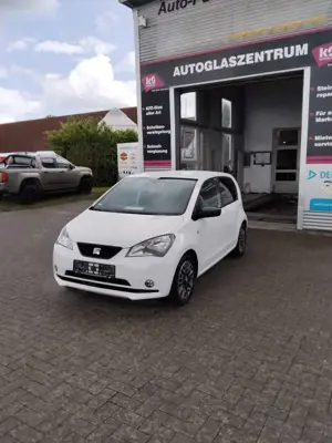 SEAT Mii Chic /SHZG/NAVI/BT/PDC/SportPaket