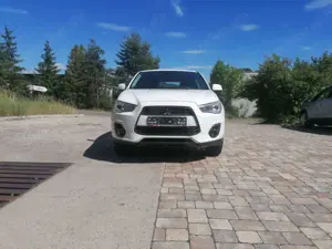 Mitsubishi ASX Basis 2WD / KLIMA / TÜV 06-2028 / 1 HAND