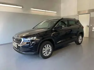 Skoda Karoq Selection 150PS DSG AHK+Navi+ACC+Kamera+Kessy+S...