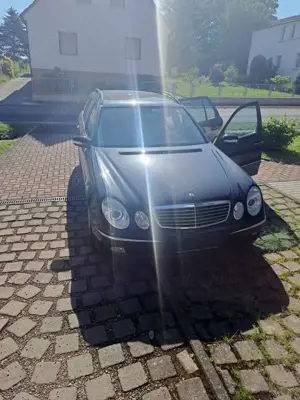 Mercedes-Benz E 320 E 320 T CDI 7G-TRONIC Avantgarde DPF