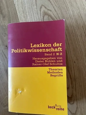 Lexikon der Politikwissenschaft Band 2 N-Z